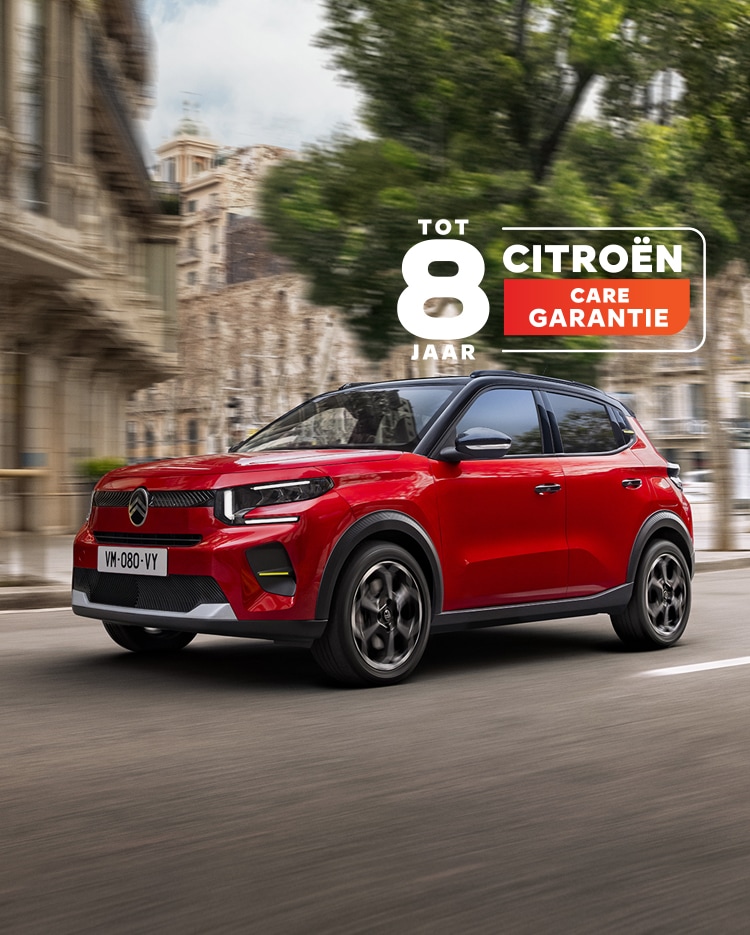 Citroen ë-C3 onderweg in een straat